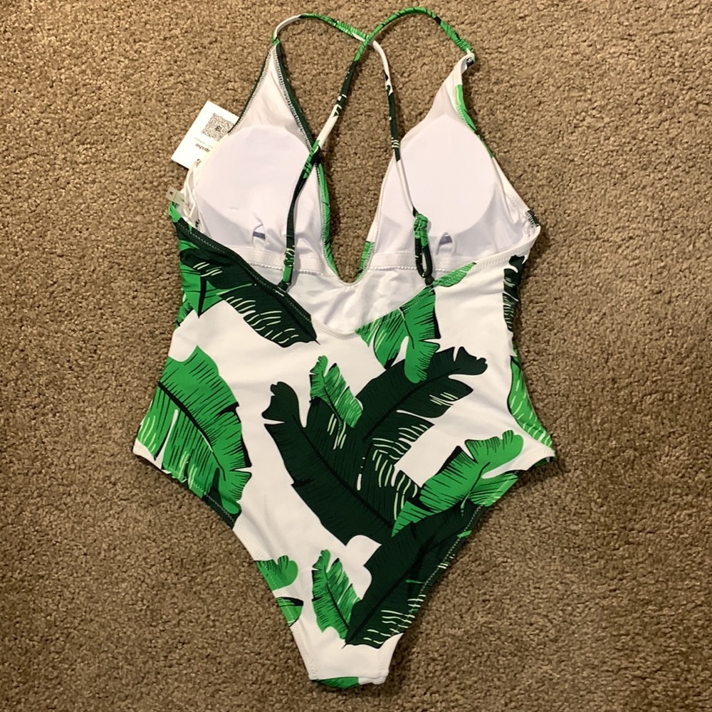 Cupshe womens swimwear - Picture 2 of 5
